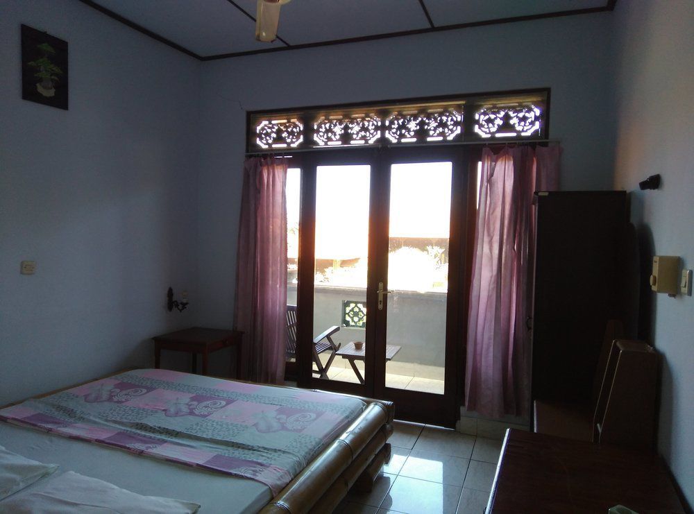 Celagi Inn Padangbai  Exterior photo