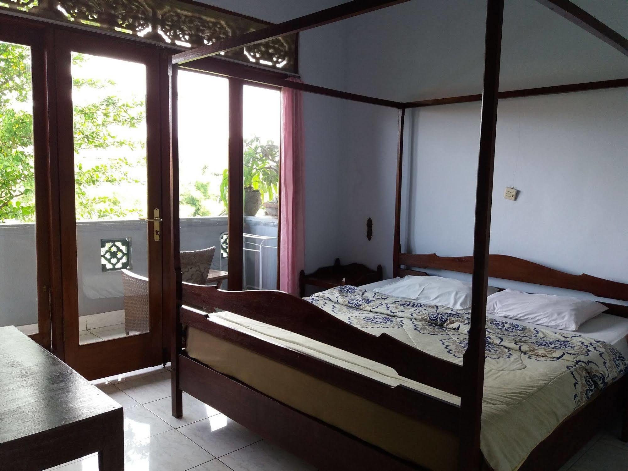 Celagi Inn Padangbai  Exterior photo