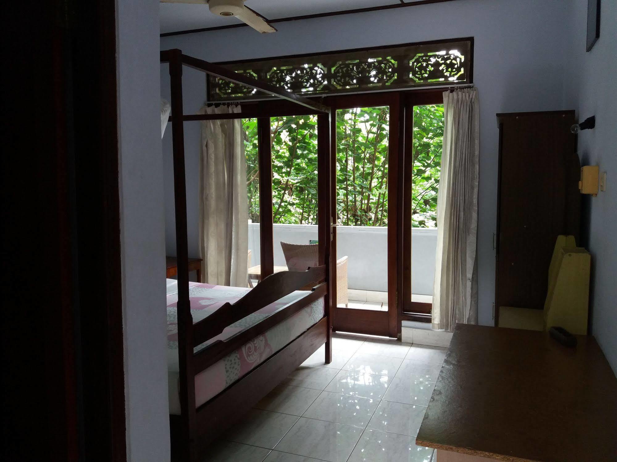 Celagi Inn Padangbai  Exterior photo