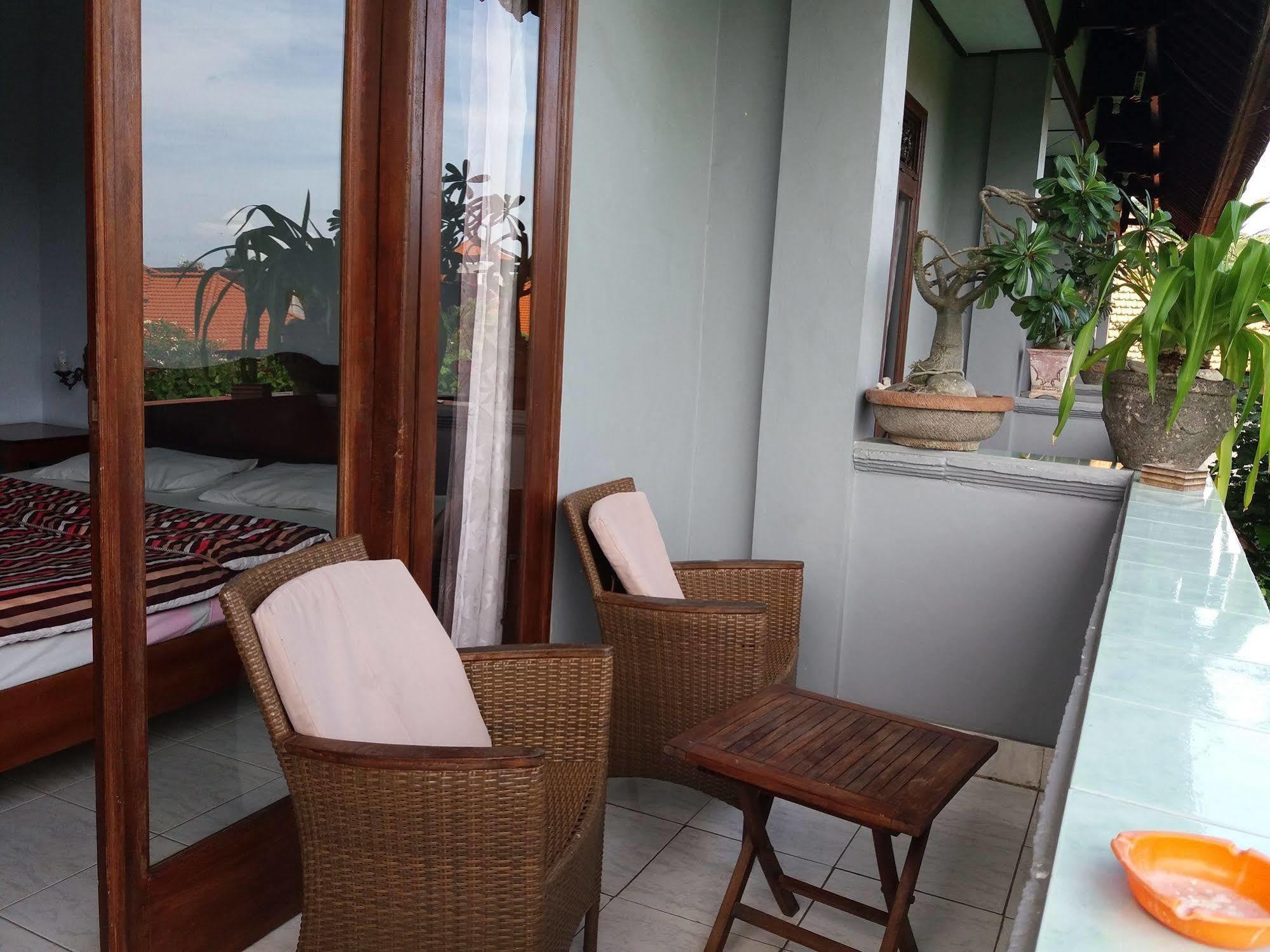 Celagi Inn Padangbai  Exterior photo