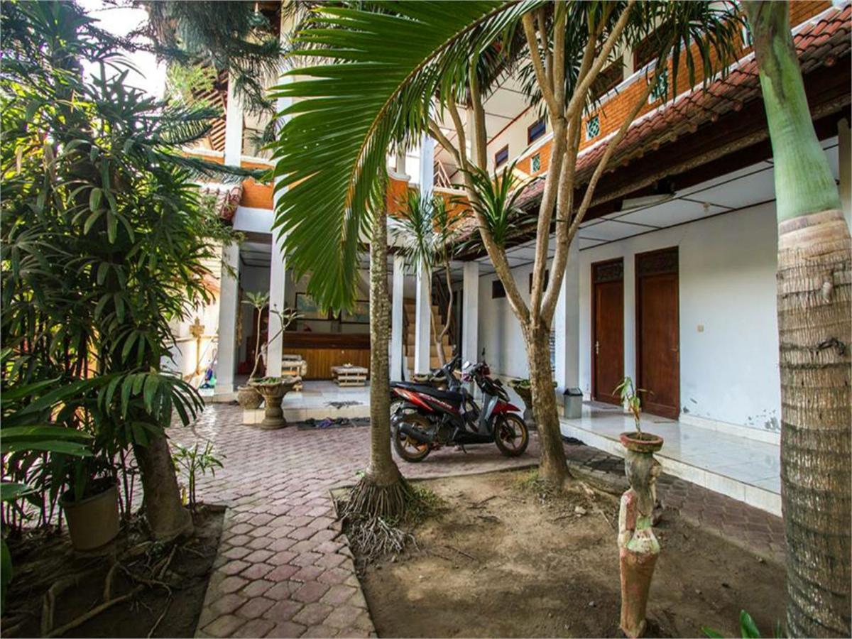 Celagi Inn Padangbai  Exterior photo
